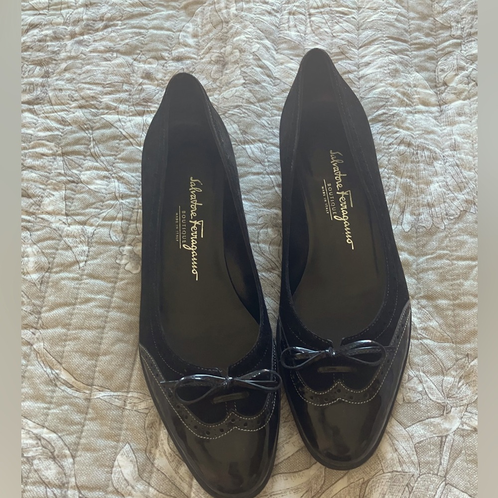 Salvatore Ferragamo Suede Bow Accent Ballet Flats